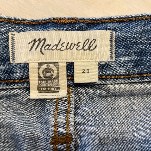 Madewell Rigid Denim Relaxed Mini Skirt in Rosehill Wash / SIZE 28 - Picture 3 of 4